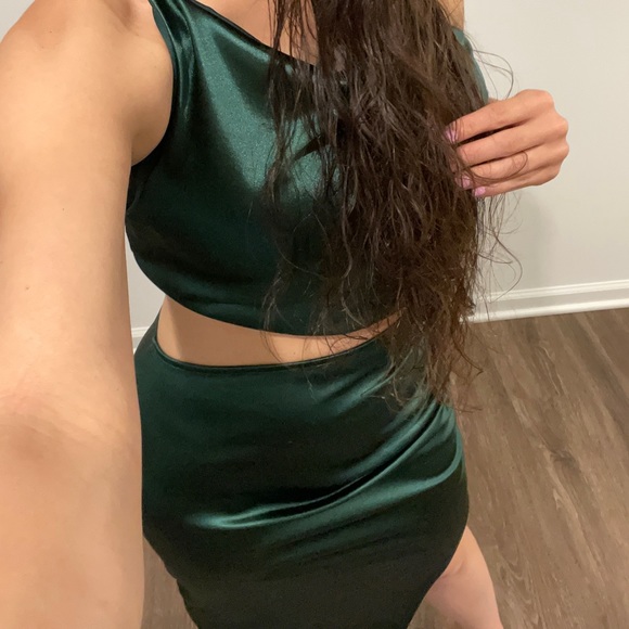 “Moscato Please” Maxi Dress — Hunter 💎 Size Medium 💎 Gorgeous 💎 Fashion Nova - Picture 8 of 16